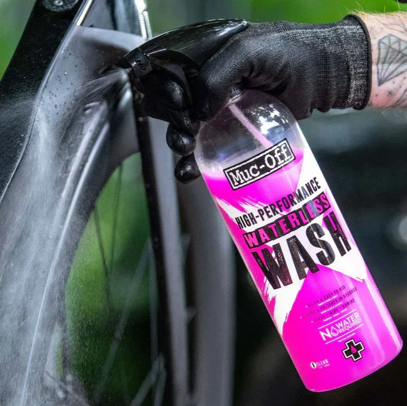חומר ניקוי כללי לאופניים ללא צורך במים Muc-Off High Performance Waterless Wash - Image 2