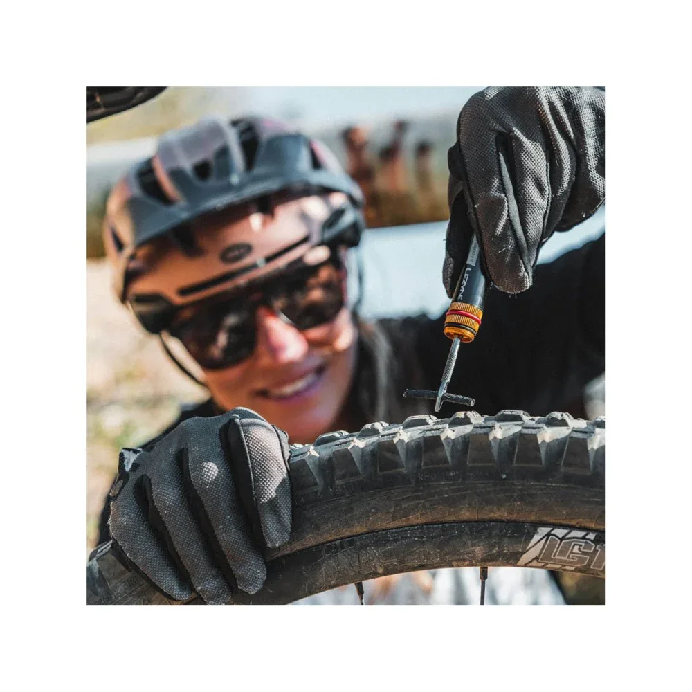 ערכת תיקון פנצ'ר טיובלס מוסלקת בכידון Lezyne Tubless Insert Kit - Image 6