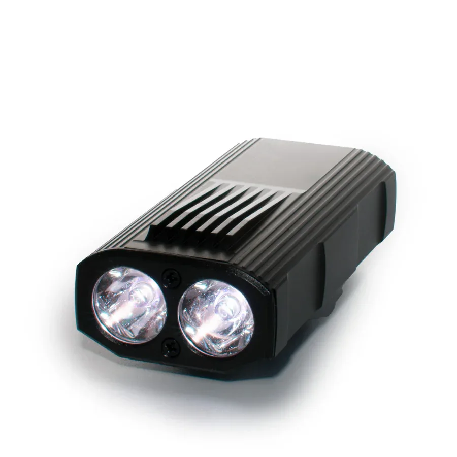 פנס לאופניים לוקו 650 לומין  YQ16 SPARK