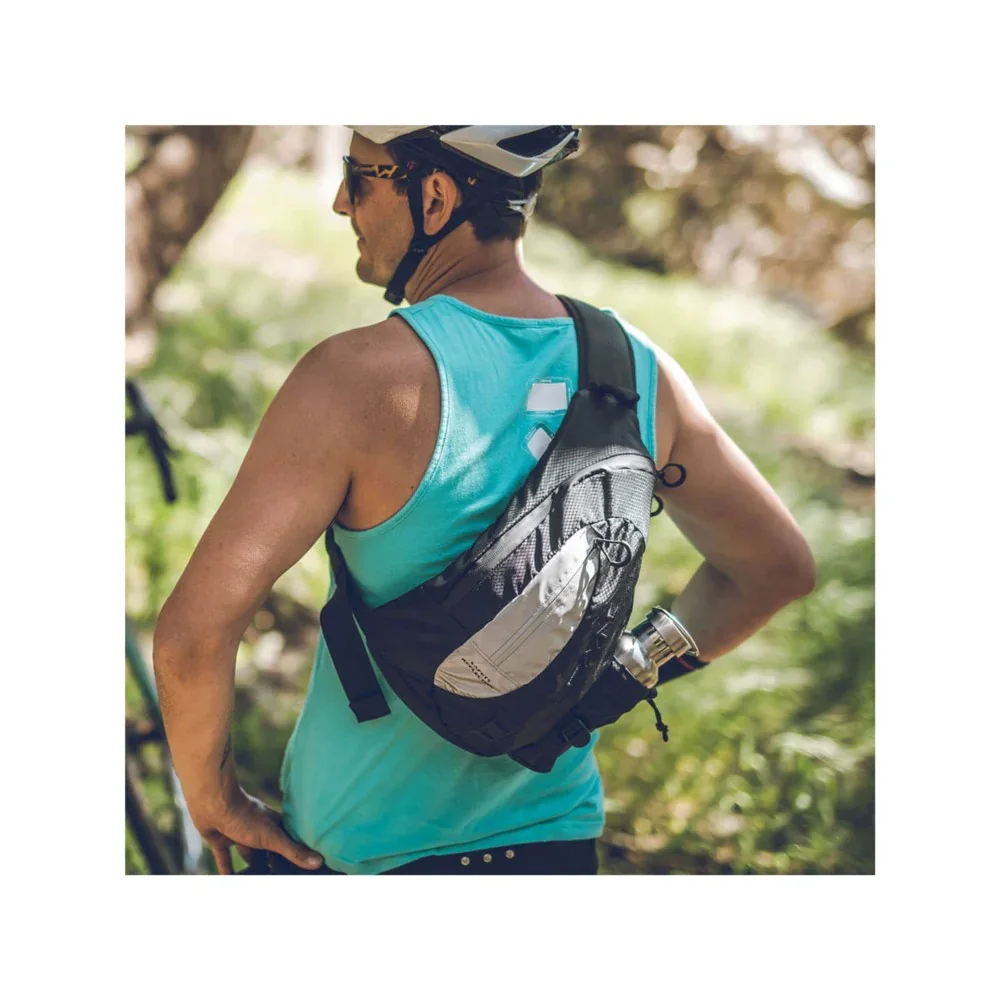 תיק גב שליחים Lezyne Shoulder Pack - Image 3