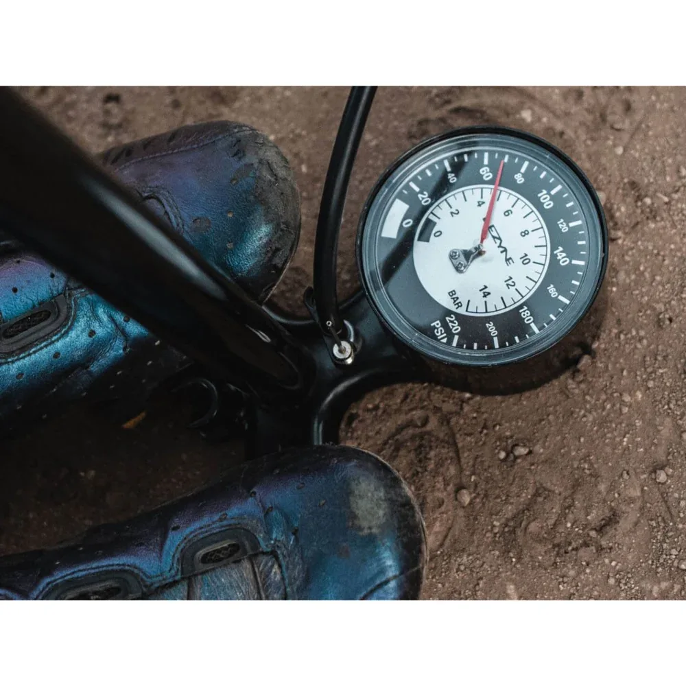 משאבת רצפה Lezyne Classic Floor Drive - Image 2