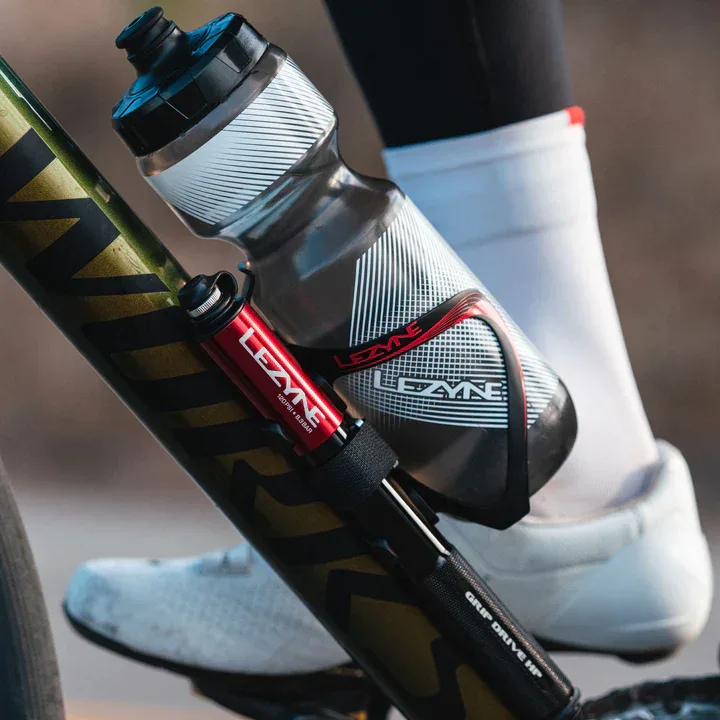 בקבוק מים לאופניים Lezyne Flow 750ml - Image 3