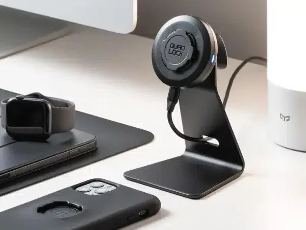 מטען אלחוטי לטלפון למתאמי שולחן או רכב Quad Lock Wireless Charging Head - Image 6